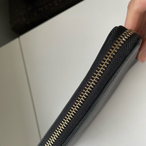 Cole Haan leather wallet - Picture 4 of 6